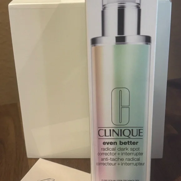 Clinique Even Better Radical Dark Spot Corrector 🎉 NEW in box